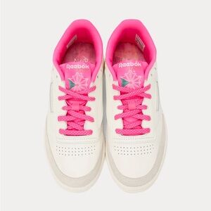 Reebok Club C 85 Sneakers size 7